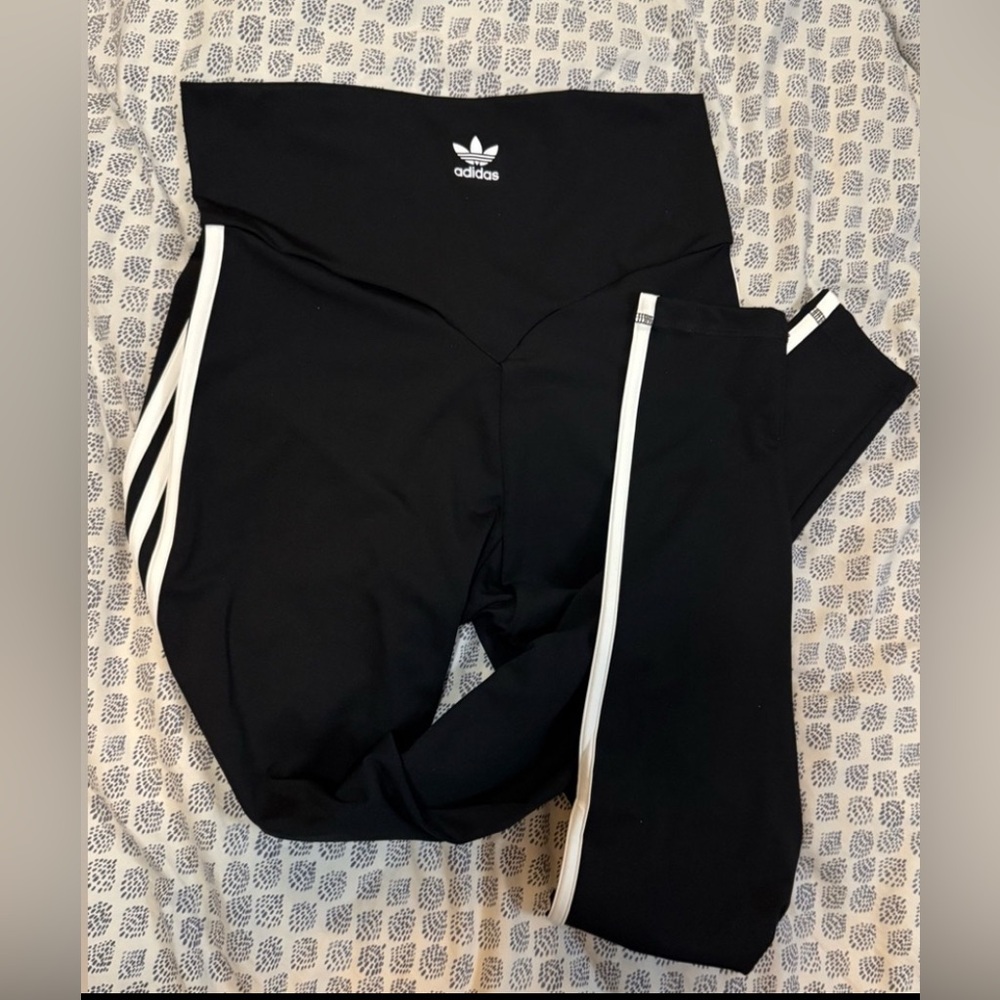 ADIDAS V-Waistband leggings